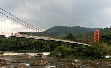 Thumboormuzhi Dam and Garden