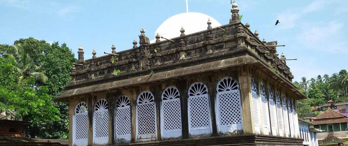 Pazhayangadi Mosque